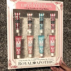 8 pc Royal Apothic Lip Scrub & Balm Set
